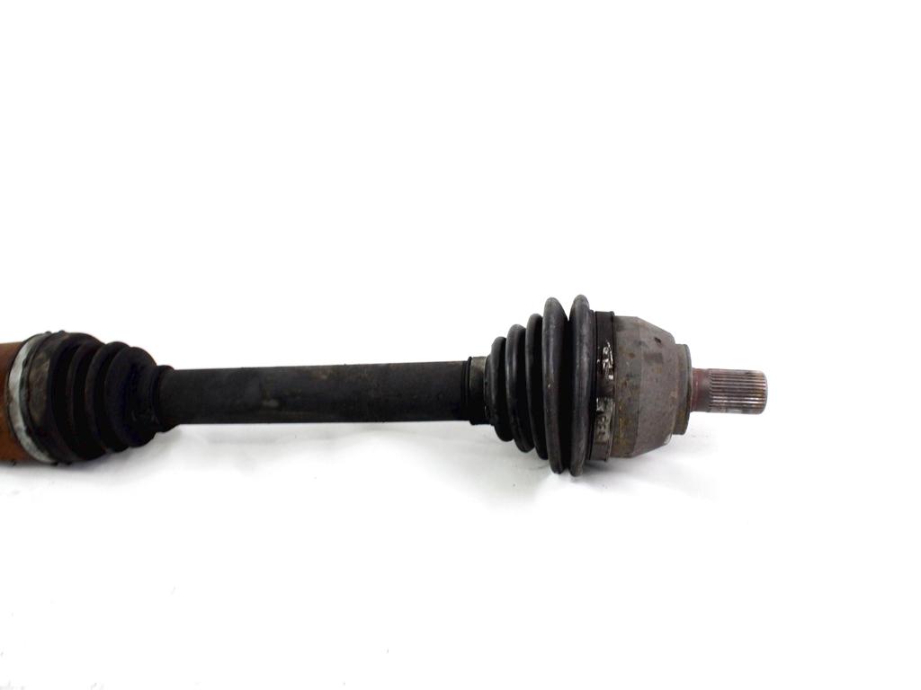 DESNA SPREDNJA POGONSKA GRED  OEM N. 36001358 ORIGINAL REZERVNI DEL VOLVO V50 545 R (2007 - 2012) DIESEL LETNIK 2010