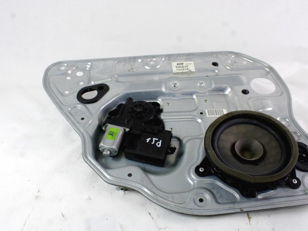 MEHANIZEM DVIGA ZADNJIH STEKEL  OEM N. 128504 SISTEMA ALZACRISTALLO PORTA POSTERIORE ELET ORIGINAL REZERVNI DEL VOLVO V50 545 R (2007 - 2012) DIESEL LETNIK 2010