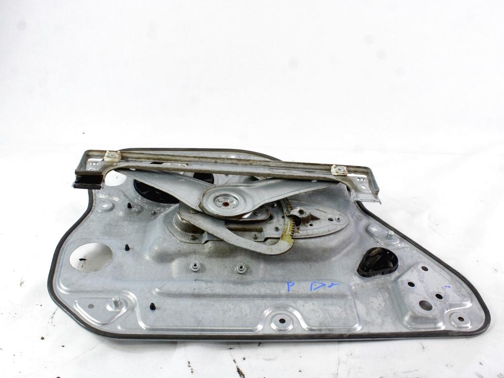 MEHANIZEM DVIGA ZADNJIH STEKEL  OEM N. 128504 SISTEMA ALZACRISTALLO PORTA POSTERIORE ELET ORIGINAL REZERVNI DEL VOLVO V50 545 R (2007 - 2012) DIESEL LETNIK 2010