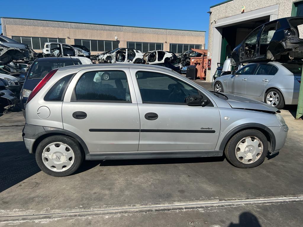 OPEL CORSA C 1.0 B 43KW 5M 5P (2001) RICAMBI IN MAGAZZINO