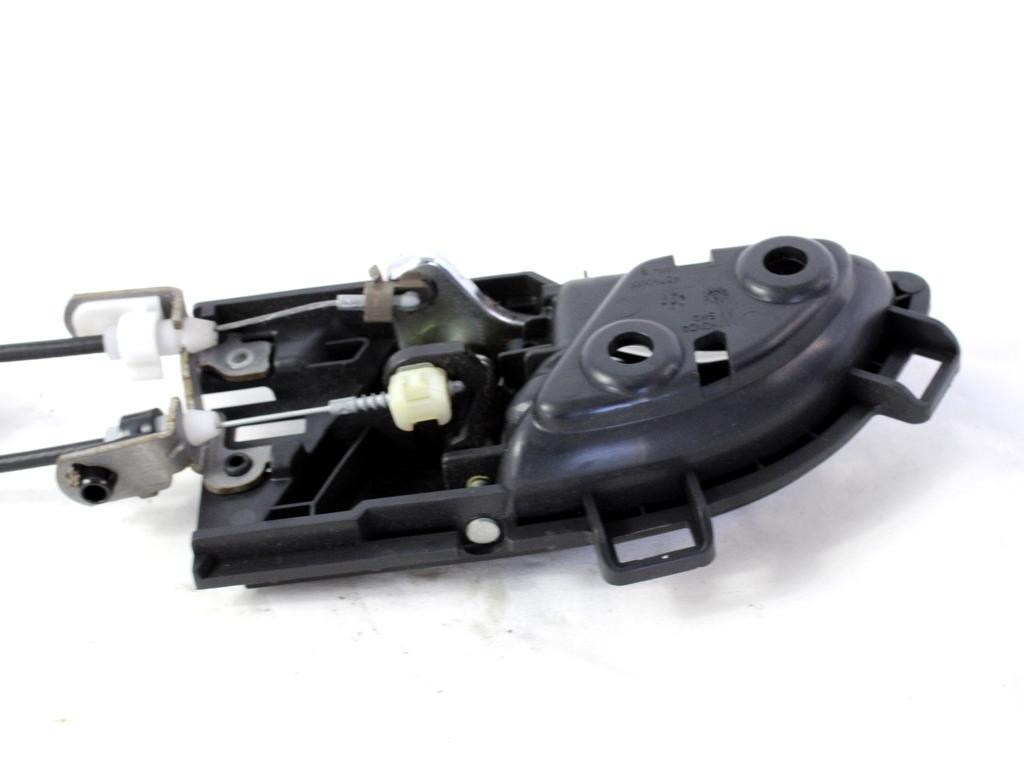 NOTRANJA KLJUKA  OEM N. 72160SWAA02ZA ORIGINAL REZERVNI DEL HONDA CRV RD MK3 (2006 -2012)DIESEL LETNIK 2012