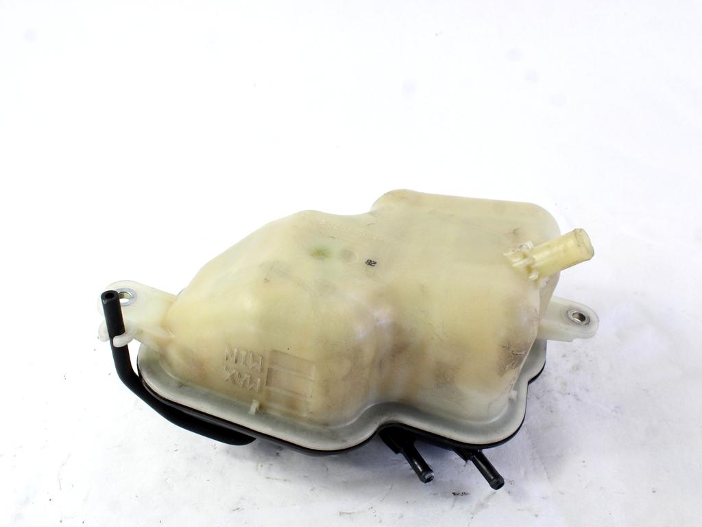 HLADILNA VODA ZA RADIJATORJE OEM N. 19101RFWG01 ORIGINAL REZERVNI DEL HONDA CRV RD MK3 (2006 -2012)DIESEL LETNIK 2012