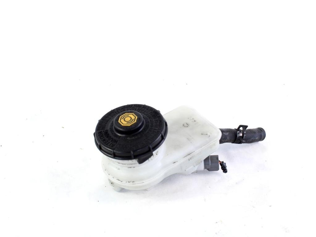 ZAVORNI CILINDER OEM N. 204255769 ORIGINAL REZERVNI DEL HONDA CRV RD MK3 (2006 -2012)DIESEL LETNIK 2012