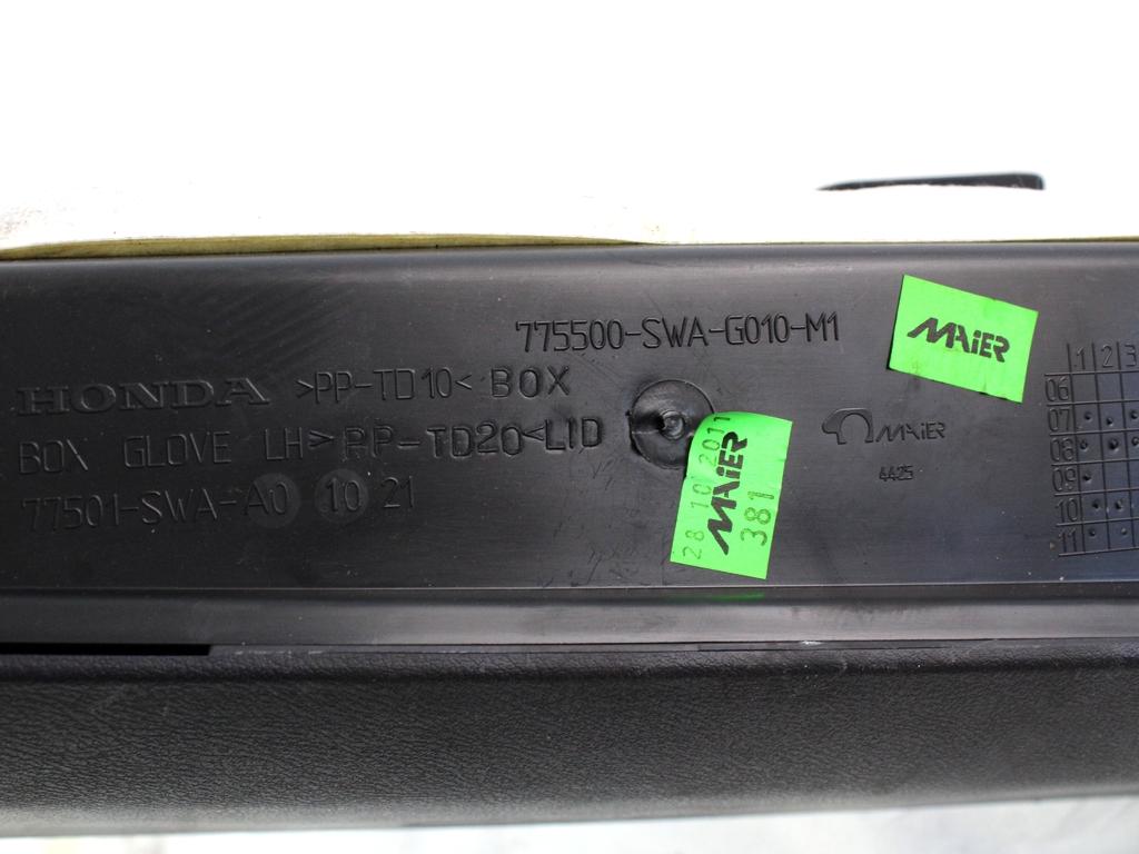 PREDAL ZA DOKUMENTE OEM N. 775500-SWA-G010-M1 ORIGINAL REZERVNI DEL HONDA CRV RD MK3 (2006 -2012)DIESEL LETNIK 2012