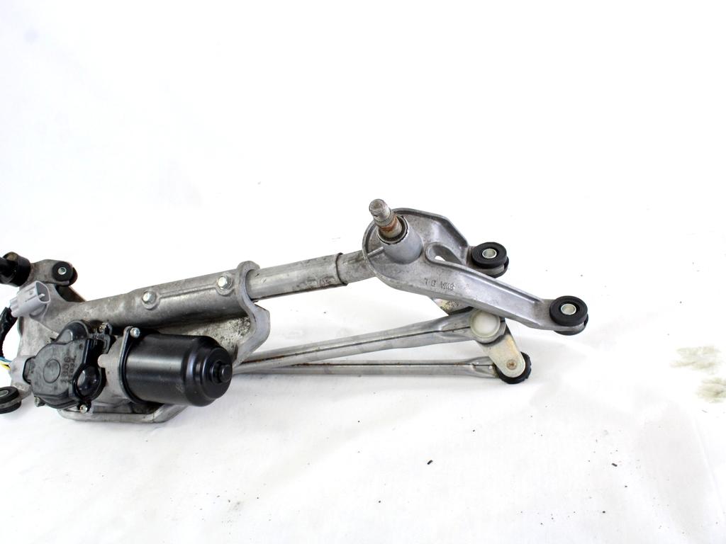 MOTORCEK PREDNJIH BRISALCEV OEM N. 76505SWAA02 ORIGINAL REZERVNI DEL HONDA CRV RD MK3 (2006 -2012)DIESEL LETNIK 2012