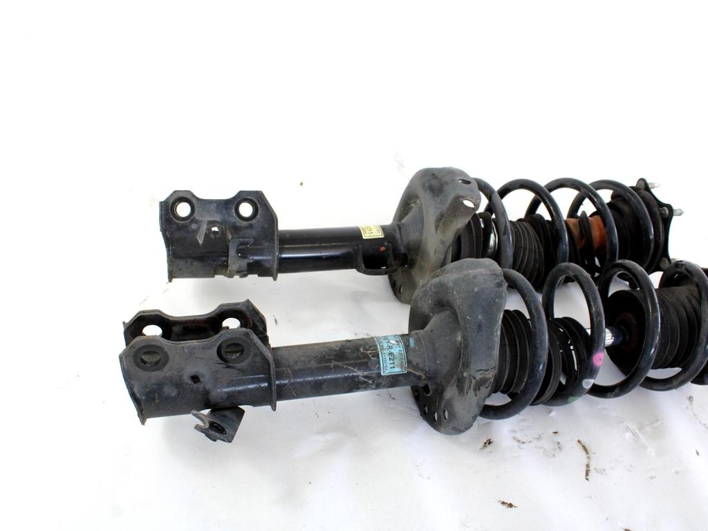 SPREDNJI AMORTIZERJI OEM N. 34931 COPPIA AMMORTIZZATORE ANTERIORE DESTRO SINIS ORIGINAL REZERVNI DEL HONDA CRV RD MK3 (2006 -2012)DIESEL LETNIK 2012