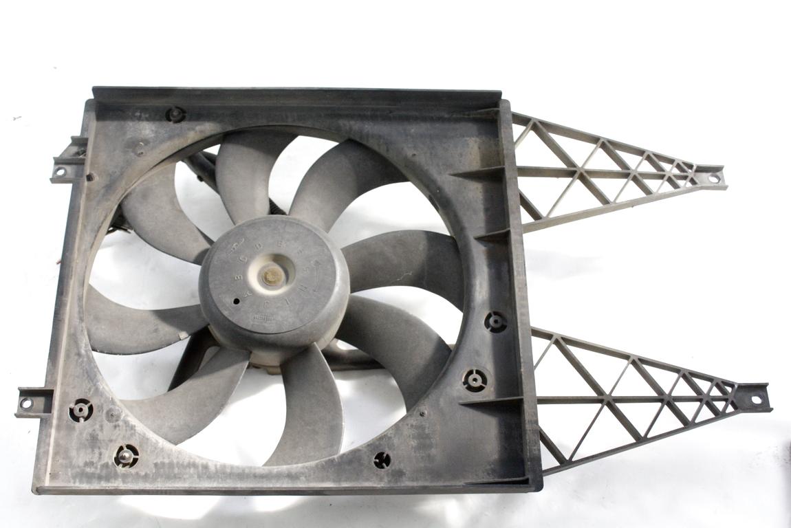 VENTILATOR HLADILNIKA OEM N. 6Q0121207L ORIGINAL REZERVNI DEL VOLKSWAGEN POLO 9N R (2005 - 10/2009) DIESEL LETNIK 2006