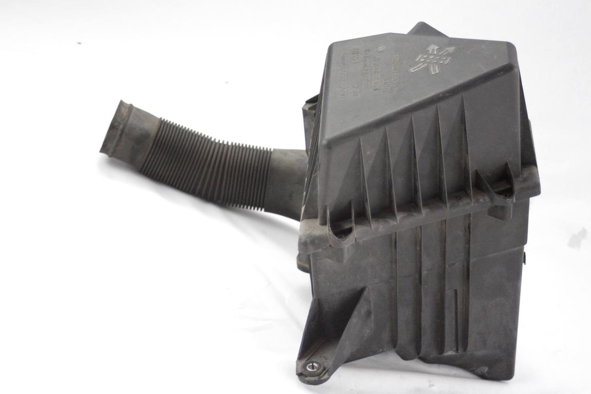 FILTAR ZRAKA OEM N. 6Q0129601AR ORIGINAL REZERVNI DEL VOLKSWAGEN POLO 9N R (2005 - 10/2009) DIESEL LETNIK 2006