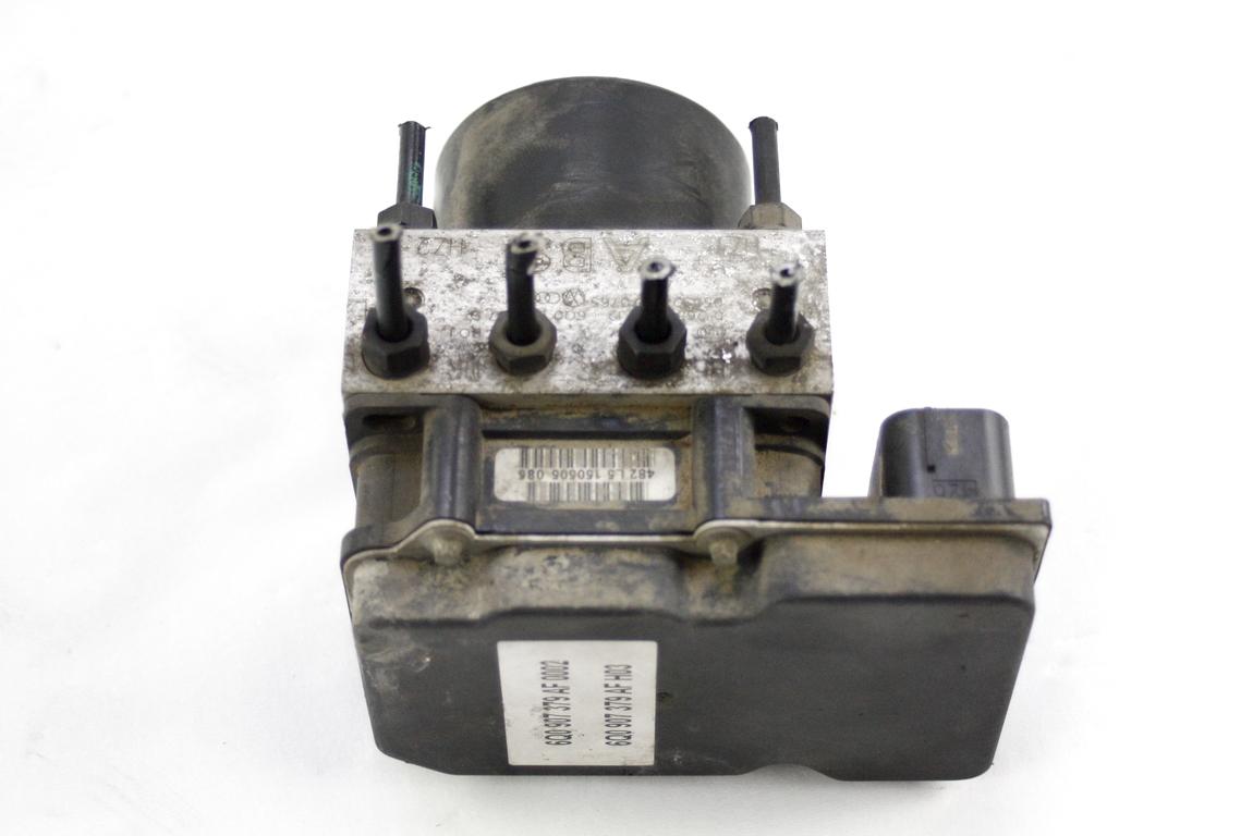 ABS AGREGAT S PUMPO OEM N. 6Q0907379AF ORIGINAL REZERVNI DEL VOLKSWAGEN POLO 9N R (2005 - 10/2009) DIESEL LETNIK 2006