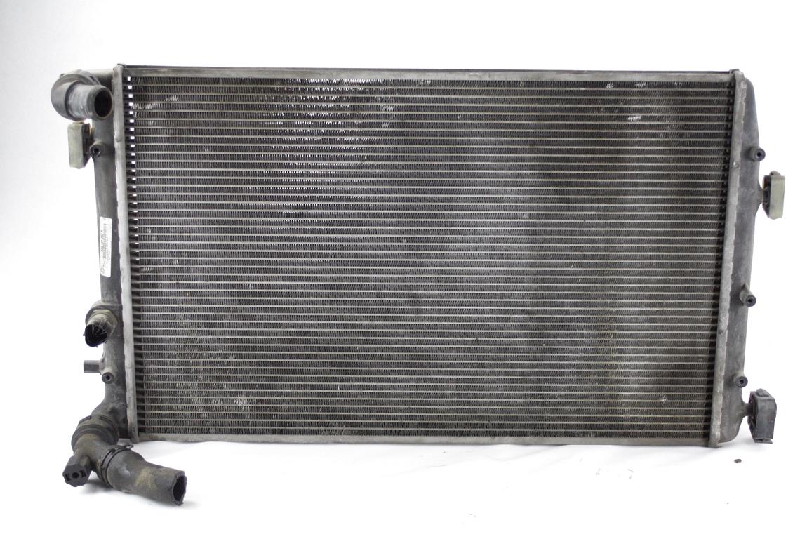 RADIATOR VODE OEM N. 6Q0121253R ORIGINAL REZERVNI DEL VOLKSWAGEN POLO 9N R (2005 - 10/2009) DIESEL LETNIK 2006