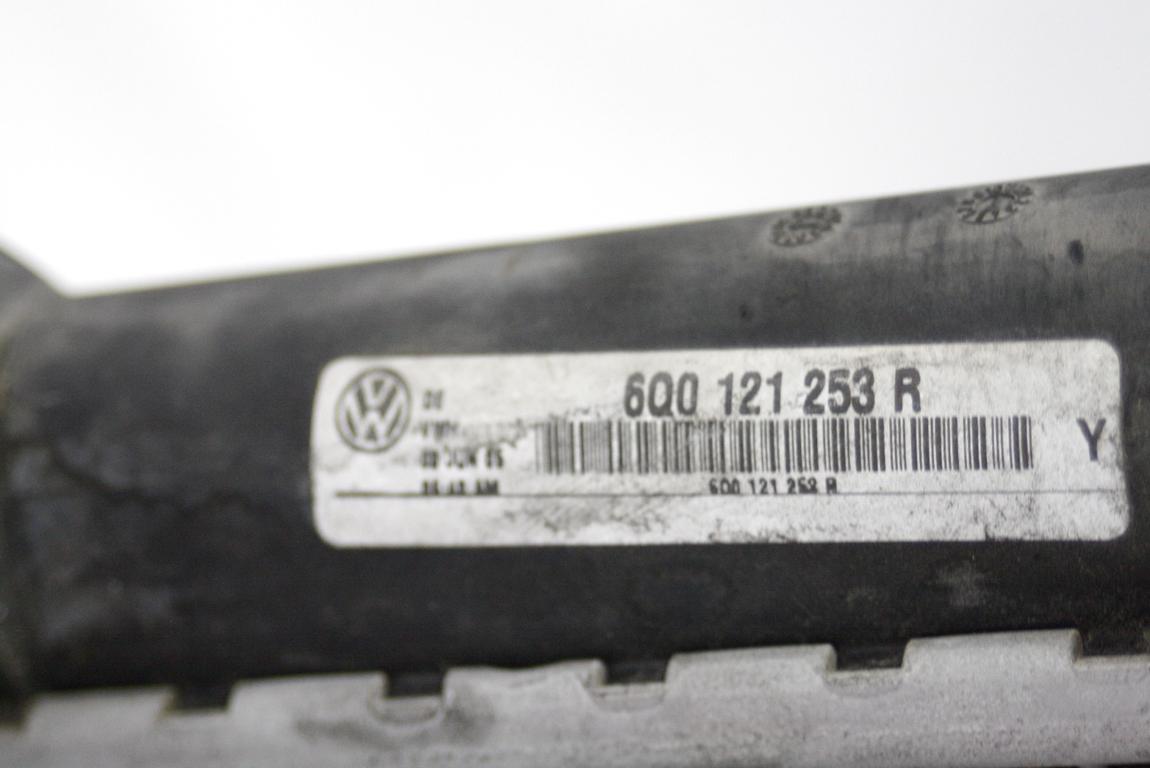 RADIATOR VODE OEM N. 6Q0121253R ORIGINAL REZERVNI DEL VOLKSWAGEN POLO 9N R (2005 - 10/2009) DIESEL LETNIK 2006