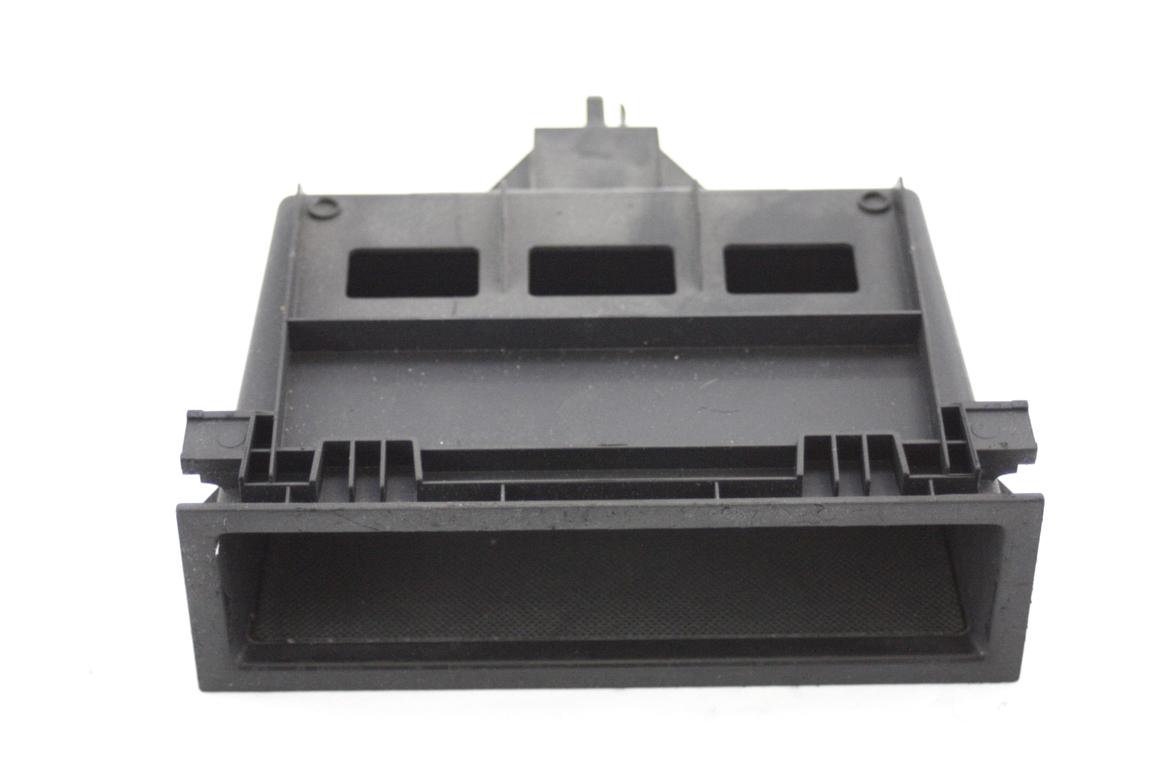 PREDAL ZA DOKUMENTE OEM N. 6Q0857919A ORIGINAL REZERVNI DEL VOLKSWAGEN POLO 9N R (2005 - 10/2009) DIESEL LETNIK 2006