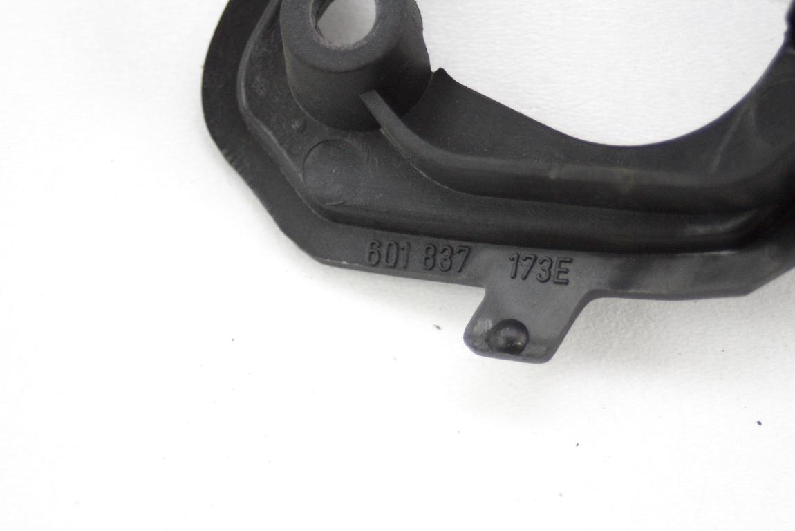 NOTRANJA KLJUKA  OEM N. 6Q1837173G ORIGINAL REZERVNI DEL VOLKSWAGEN POLO 9N R (2005 - 10/2009) DIESEL LETNIK 2006