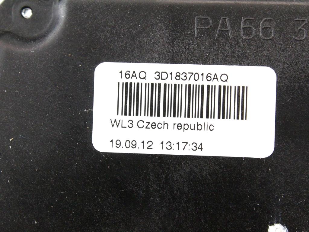 CENTRALNI ZAKLEP SPREDNJIH VRAT  OEM N. 3D1837016AQ ORIGINAL REZERVNI DEL VOLKSWAGEN TOURAN 1T3 MK1 R2 (2010 - 2015) DIESEL LETNIK 2012