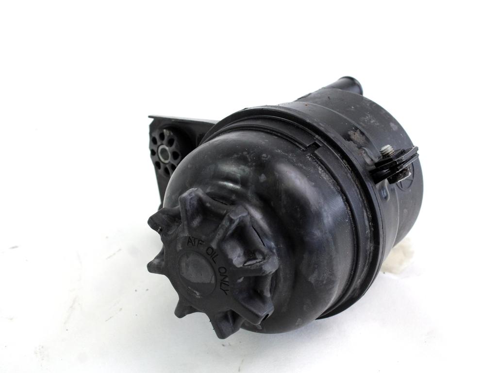 REZERVOAR CRPALKA  SERVO VOLAN OEM N. 32411097164 ORIGINAL REZERVNI DEL BMW SERIE 3 BER/SW/COUPE/CABRIO E90/E91/E92/E93 (2005 -2009) DIESEL LETNIK 2006