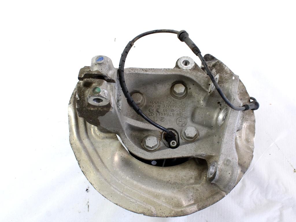 VRTLJIVI LEZAJ DESNO / PESTO KOLESA Z LEZAJEM SPREDAJ OEM N. 31216764444 ORIGINAL REZERVNI DEL BMW SERIE 3 BER/SW/COUPE/CABRIO E90/E91/E92/E93 (2005 -2009) DIESEL LETNIK 2006