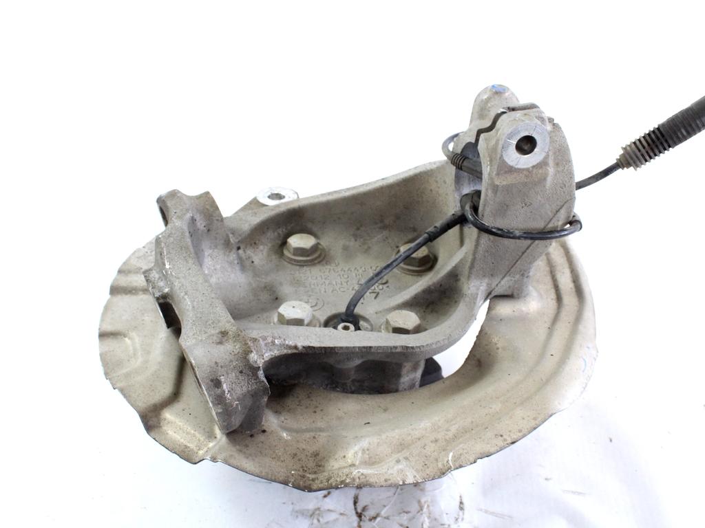 LEVI VRTLJIVI LEZAJ / PESTO KOLESA Z LEZAJEM SPREDAJ OEM N. 31216764443 ORIGINAL REZERVNI DEL BMW SERIE 3 BER/SW/COUPE/CABRIO E90/E91/E92/E93 (2005 -2009) DIESEL LETNIK 2006