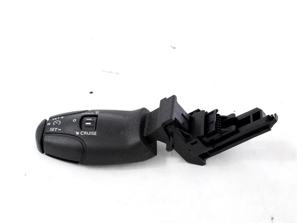 MULTIFUNKCIJSKI VOLAN OEM N. 96655861XT ORIGINAL REZERVNI DEL CITROEN C3 MK2 SC (2009 - 2016) BENZINA/GPL LETNIK 2010