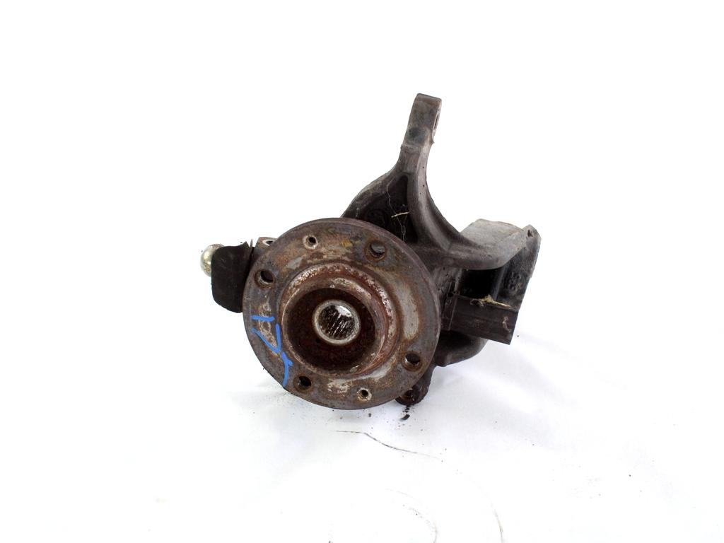 VRTLJIVI LEZAJ DESNO / PESTO KOLESA Z LEZAJEM SPREDAJ OEM N. 1607557580 ORIGINAL REZERVNI DEL CITROEN C3 MK2 SC (2009 - 2016) BENZINA/GPL LETNIK 2010