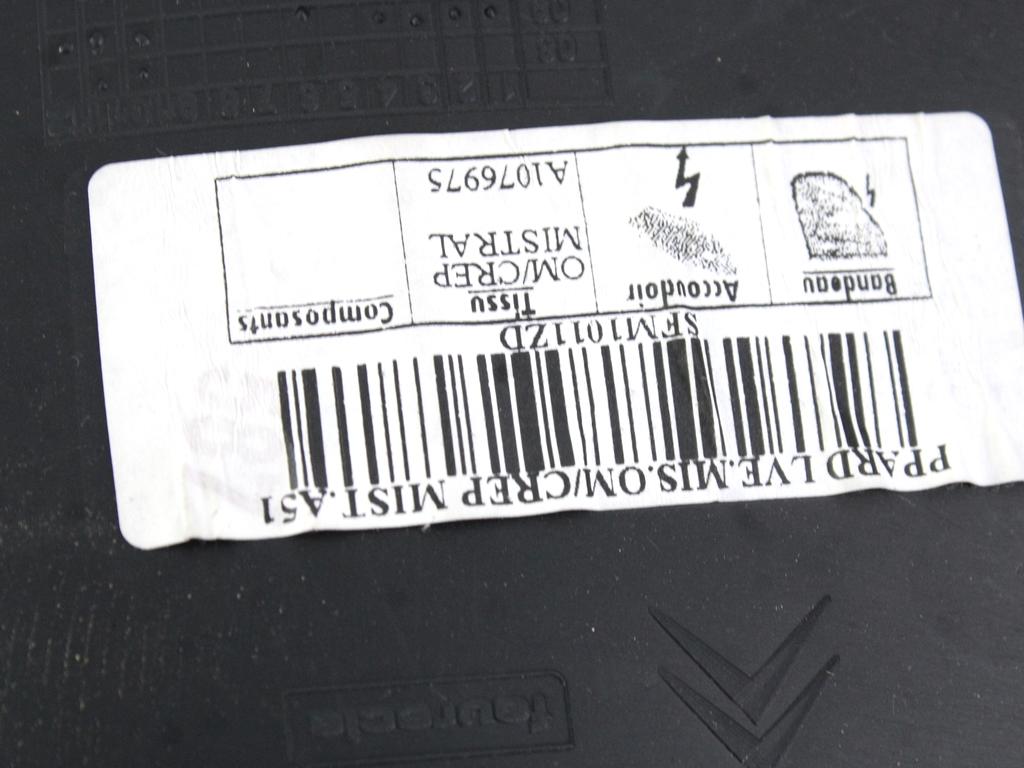 VRATNI PANEL OEM N. PNPDTCTC3MK2BR5P ORIGINAL REZERVNI DEL CITROEN C3 MK2 SC (2009 - 2016) BENZINA/GPL LETNIK 2010