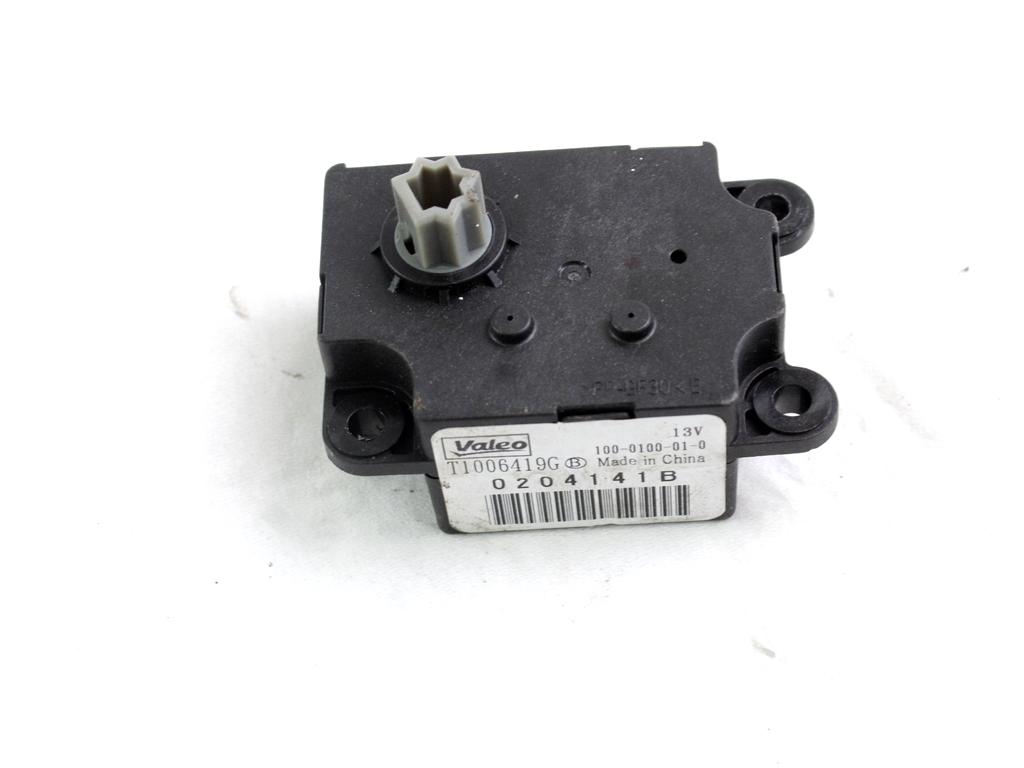 MOTORCEK OGREVANJA OEM N. T1006419G ORIGINAL REZERVNI DEL PEUGEOT 208 CA CC MK1 (2012 -2019) DIESEL LETNIK 2014