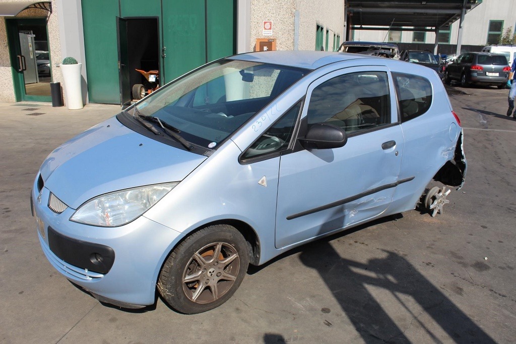 MITSUBISHI COLT 1.1 B 55KW 5M 3P (2006) RICAMBI IN MAGAZZINO