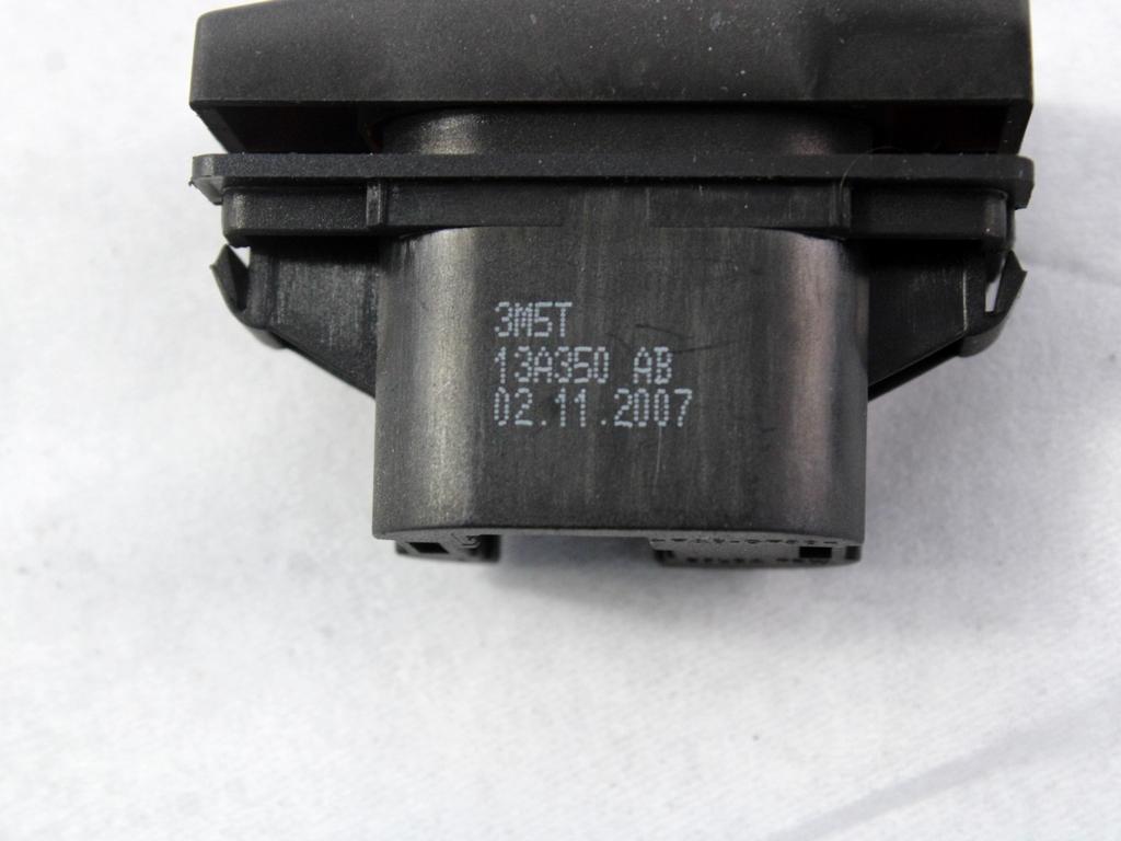 STIKALO VARNOSTNIH ZMIGAVCEV  OEM N. 3M5T-13A350-AB ORIGINAL REZERVNI DEL FORD FOCUS CMAX DM2 MK1 R (04/2007 - 2010) DIESEL LETNIK 2007