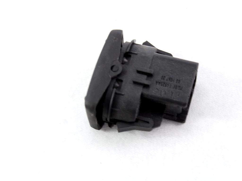 ZADNJE STIKALO OEM N. 7M5T-14529-AA ORIGINAL REZERVNI DEL FORD FOCUS CMAX DM2 MK1 R (04/2007 - 2010) DIESEL LETNIK 2007