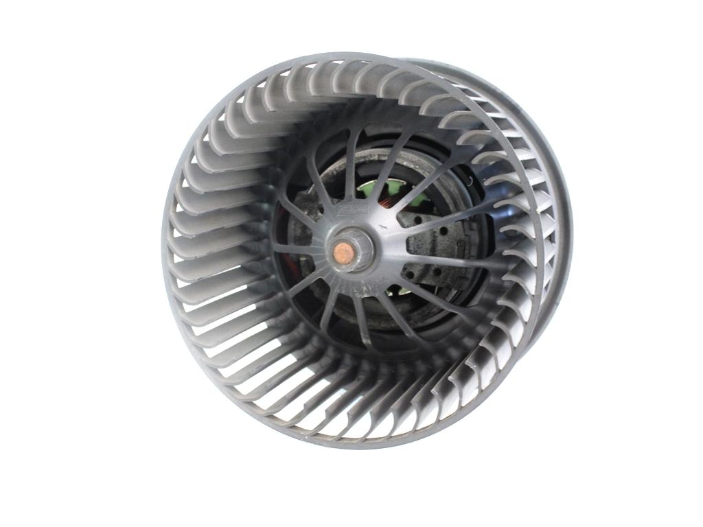 VENTILATOR  KABINE  OEM N. 3M5H-18456-AD ORIGINAL REZERVNI DEL FORD FOCUS CMAX DM2 MK1 R (04/2007 - 2010) DIESEL LETNIK 2007