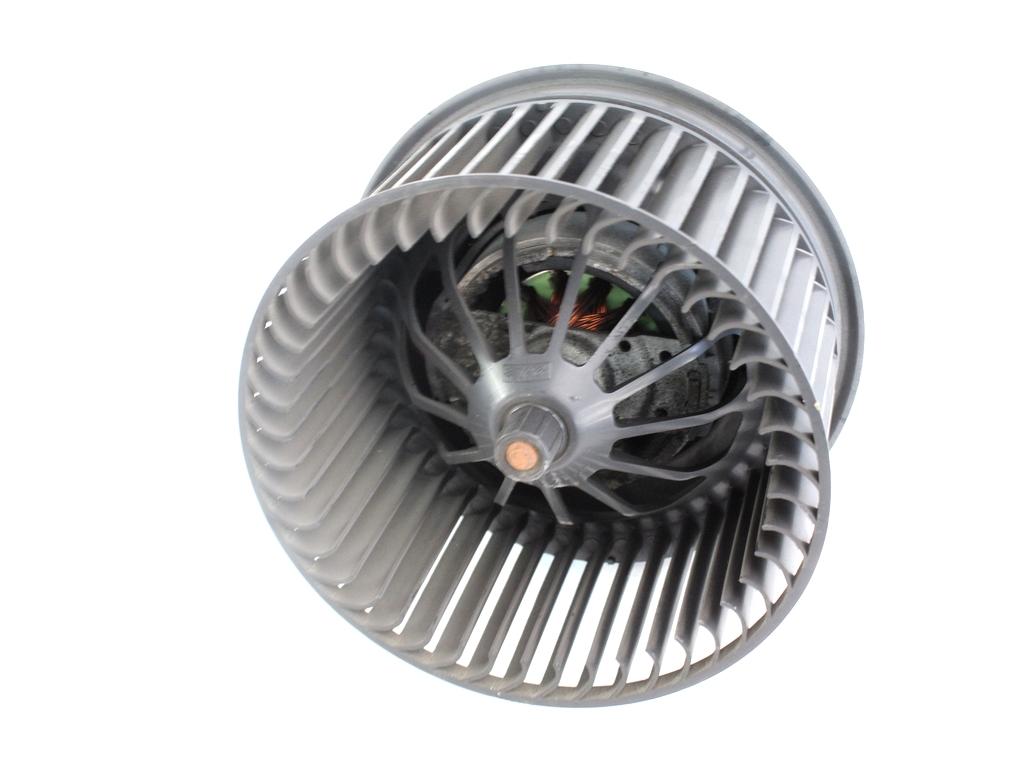 VENTILATOR  KABINE  OEM N. 3M5H-18456-AD ORIGINAL REZERVNI DEL FORD FOCUS CMAX DM2 MK1 R (04/2007 - 2010) DIESEL LETNIK 2007