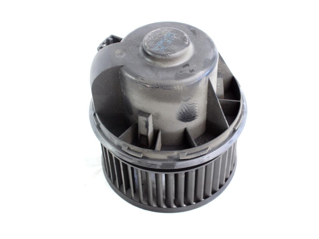 VENTILATOR  KABINE  OEM N. 3M5H-18456-AD ORIGINAL REZERVNI DEL FORD FOCUS CMAX DM2 MK1 R (04/2007 - 2010) DIESEL LETNIK 2007