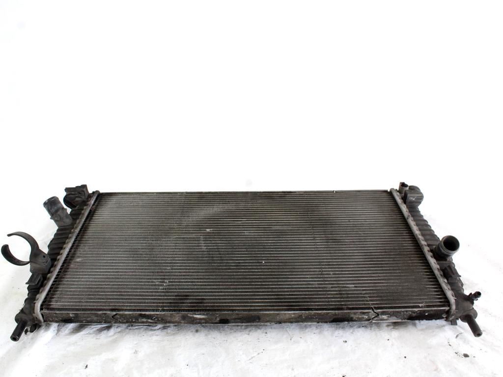 RADIATOR VODE OEM N. 3M5H-8005-TL ORIGINAL REZERVNI DEL FORD FOCUS CMAX DM2 MK1 R (04/2007 - 2010) DIESEL LETNIK 2007