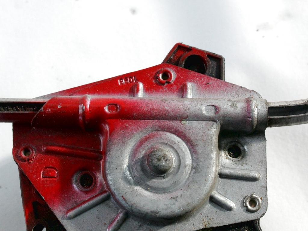 MEHANIZEM DVIGA SPREDNJIH STEKEL  OEM N. 11416 SISTEMA ALZACRISTALLO PORTA ANTERIORE ELETTR ORIGINAL REZERVNI DEL RENAULT CLIO B/C57 5/357 MK1 (1990 - 03/1998)BENZINA LETNIK 1994