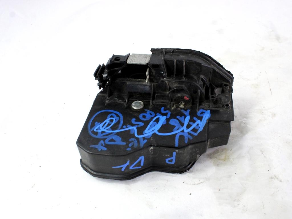 CENTRALNO ZAKLEPANJE ZADNJIH DESNIH VRAT OEM N. 7167076 ORIGINAL REZERVNI DEL BMW SERIE 5 E60 E61 (2003 - 2010) DIESEL LETNIK 2008