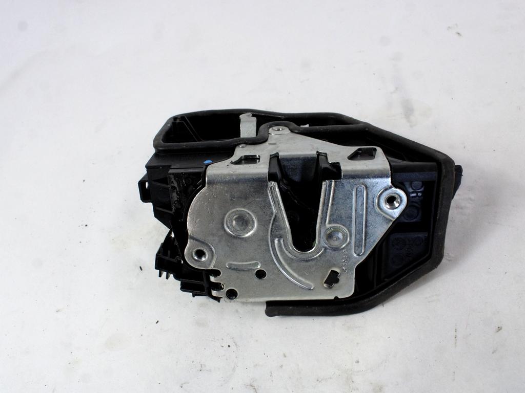 CENTRALNI ZAKLEP SPREDNJIH VRAT  OEM N. 7202146 ORIGINAL REZERVNI DEL BMW SERIE 5 E60 E61 (2003 - 2010) DIESEL LETNIK 2008