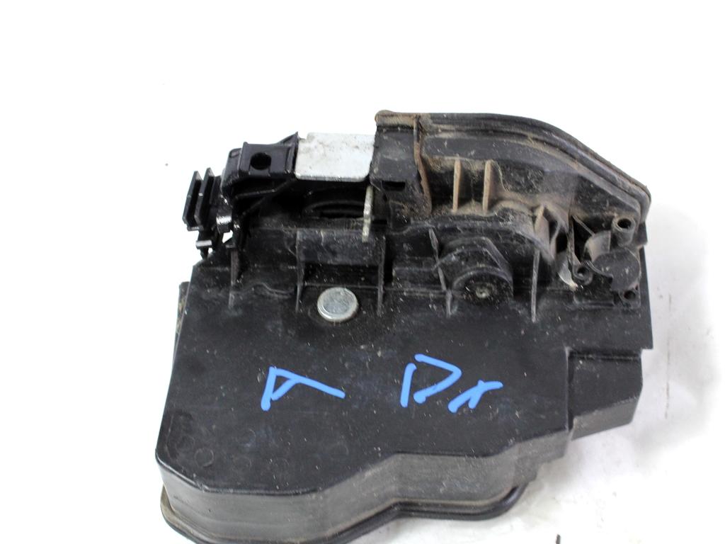 CENTRALNI ZAKLEP SPREDNJIH VRAT  OEM N. 7202146 ORIGINAL REZERVNI DEL BMW SERIE 5 E60 E61 (2003 - 2010) DIESEL LETNIK 2008