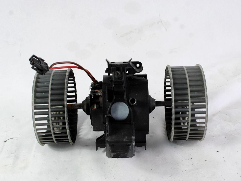 VENTILATOR  KABINE  OEM N. 64116933910 ORIGINAL REZERVNI DEL BMW SERIE 5 E60 E61 (2003 - 2010) DIESEL LETNIK 2008