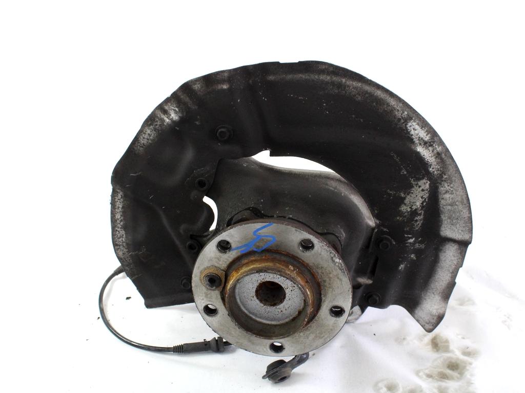 LEVI VRTLJIVI LEZAJ / PESTO KOLESA Z LEZAJEM SPREDAJ OEM N. 6760953 ORIGINAL REZERVNI DEL BMW SERIE 5 E60 E61 (2003 - 2010) DIESEL LETNIK 2008