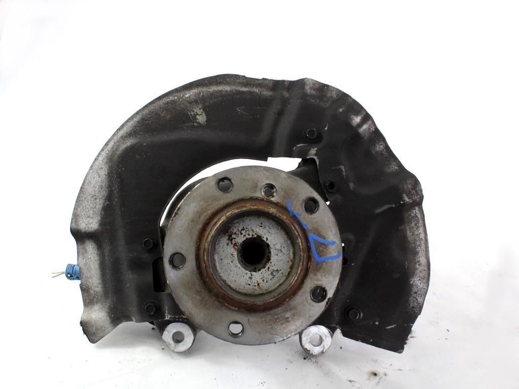 VRTLJIVI LEZAJ DESNO / PESTO KOLESA Z LEZAJEM SPREDAJ OEM N. 6760954 ORIGINAL REZERVNI DEL BMW SERIE 5 E60 E61 (2003 - 2010) DIESEL LETNIK 2008