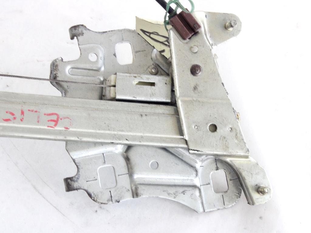 MEHANIZEM DVIGA SPREDNJIH STEKEL  OEM N. 8826 SISTEMA ALZACRISTALLO PORTA ANTERIORE ELETTRI ORIGINAL REZERVNI DEL TOYOTA CELICA T20 (1993 - 1999)BENZINA LETNIK 1997