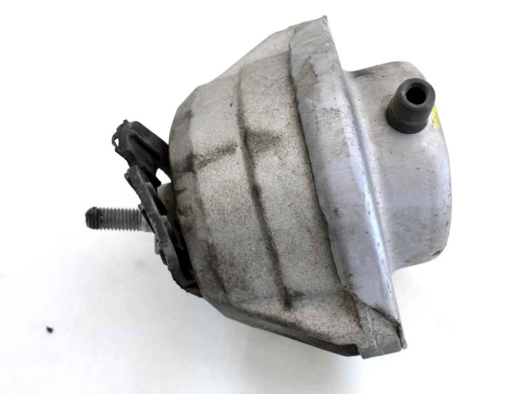 NOSILCI MOTORJA/DRUGO OEM N. 6774620 ORIGINAL REZERVNI DEL BMW SERIE 5 E60 E61 (2003 - 2010) DIESEL LETNIK 2008