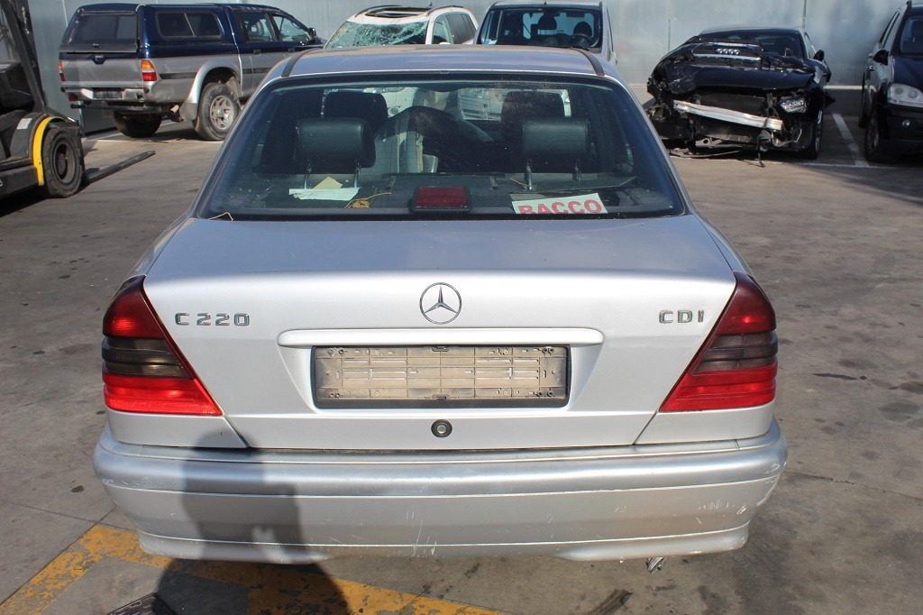 MERCEDES CLASSE C 220 CDI W202 2.2 D 92KW 5M 4P (1999) RICAMBI USATI AUTO IN MAGAZZINO