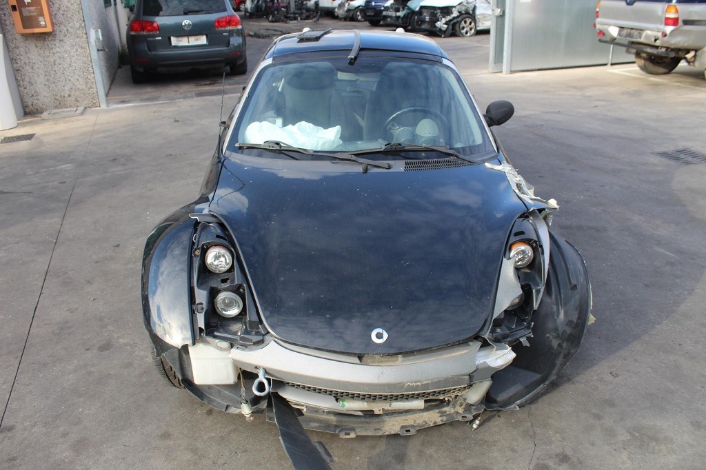 SMART ROADSTER 452 0.7 B 60KW AUT 3P (2005) RICAMBI IN MAGAZZINO