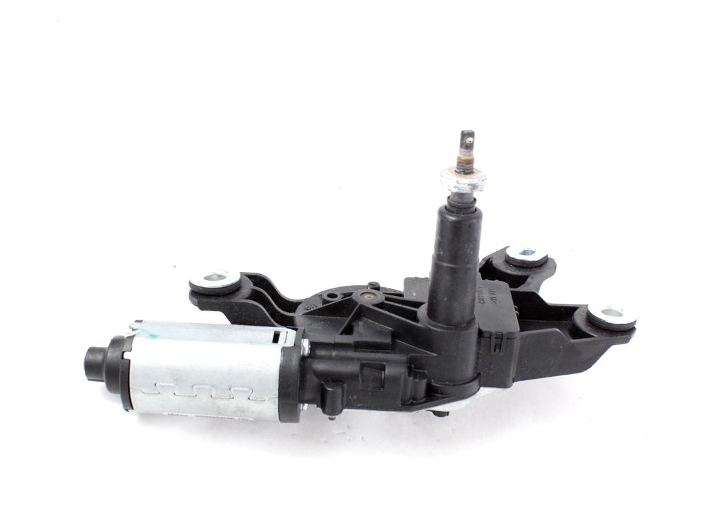 MOTORCEK ZADNJEGA BRISALCA OEM N. 1K8955711 ORIGINAL REZERVNI DEL VOLKSWAGEN SCIROCCO 137 138 MK3 (10/2008 - 06-2014)BENZINA LETNIK 2009