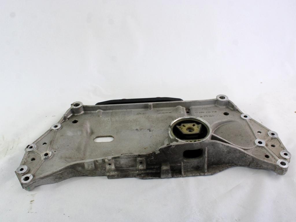 SPREDNJA OS/NOSILEC MOTORJA OEM N. 1K0199369F ORIGINAL REZERVNI DEL VOLKSWAGEN SCIROCCO 137 138 MK3 (10/2008 - 06-2014)BENZINA LETNIK 2009