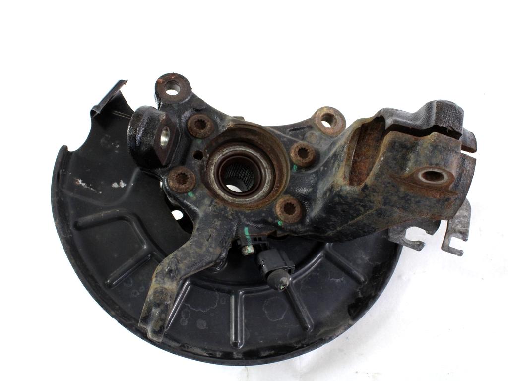 VRTLJIVI LEZAJ DESNO / PESTO KOLESA Z LEZAJEM SPREDAJ OEM N. 1K0407256AA ORIGINAL REZERVNI DEL VOLKSWAGEN SCIROCCO 137 138 MK3 (10/2008 - 06-2014)BENZINA LETNIK 2009