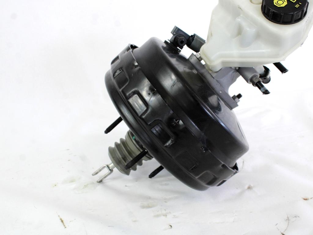 SERVO OJACEVALNIK ZAVOR S PUMPO OEM N. 31302531 ORIGINAL REZERVNI DEL VOLVO XC60 156 (2008 - 2013)DIESEL LETNIK 2012