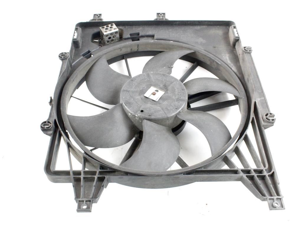 VENTILATOR HLADILNIKA OEM N. 7700428659 ORIGINAL REZERVNI DEL RENAULT CLIO BB CB MK2 R / CLIO STORIA (05/2001 - 2012) BENZINA LETNIK 2002