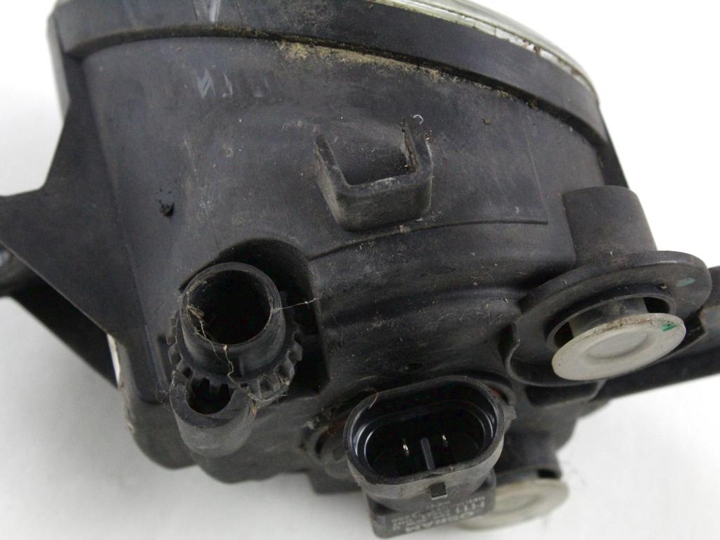 LEVA MEGLENKA OEM N. 8200002469 ORIGINAL REZERVNI DEL RENAULT CLIO BB CB MK2 R / CLIO STORIA (05/2001 - 2012) BENZINA LETNIK 2002