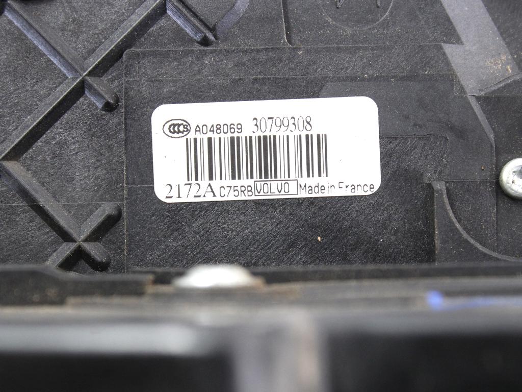 CENTRALNO ZAKLEPANJE PREDNIH LEVIH VRAT OEM N. 30799308 ORIGINAL REZERVNI DEL VOLVO XC60 156 (2008 - 2013)DIESEL LETNIK 2012